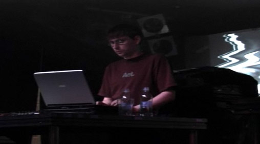 Sleeparchive video live at Bloc Weekender